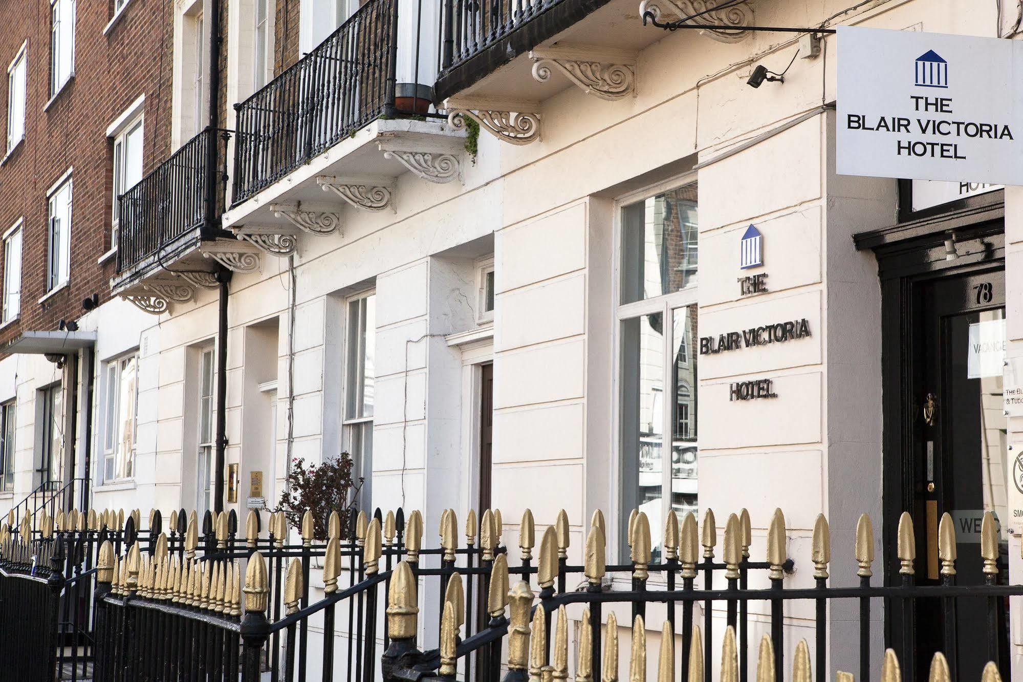 The Tudor Inn Hotel Londres Exterior foto